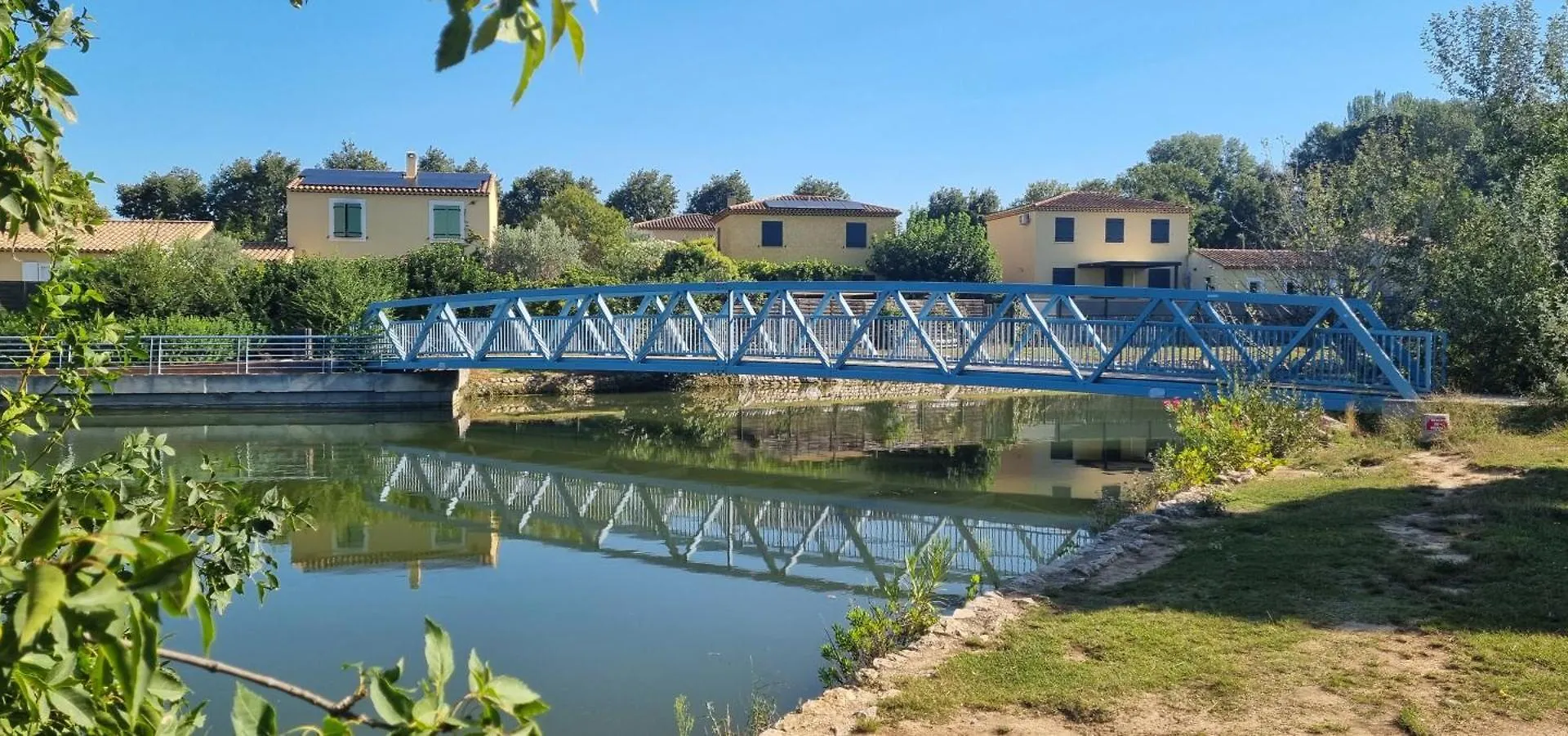 Villa Accueillante Entre Aix Et Marseille Vitrolles  0*, Vitrolles (Bouches-du-Rhone) Francia